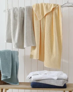 Tommy Bahama Northern Pacific 2-Piece Bath Towel Set Yellow