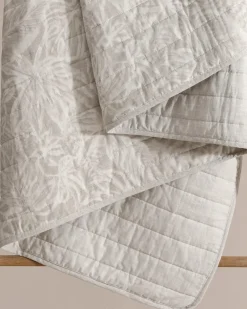 Tommy Bahama Ocean Deep Reversible 3-Piece Full/Queen Quilt Set Beige New