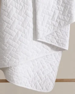 Tommy Bahama Solid King Quilt/Sham Set White Clearance
