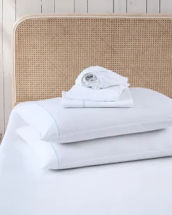 Tommy Bahama Solid 4-Piece Queen Sheet Set - Blue White/Blue Hot